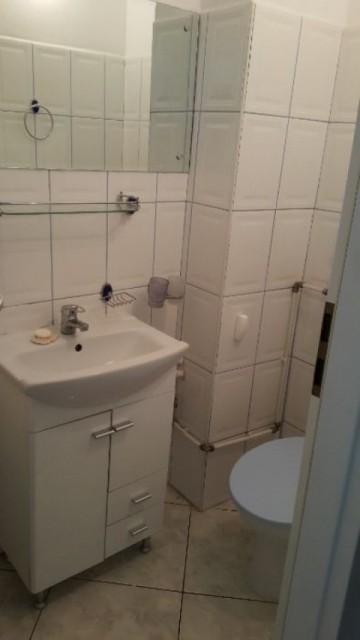 apartament-cu-3-camere-in-zona-rahova-barca-2