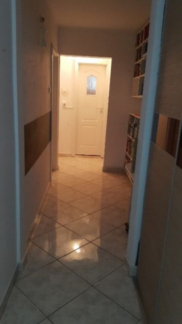 apartament-cu-3-camere-in-zona-rahova-barca-4