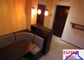 inchiriez-apartament-2-camere-recent-renovat-zona-centrala-1