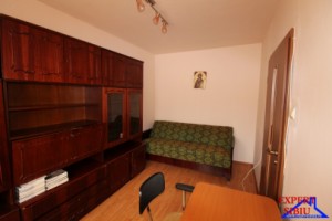 inchiriez-apartament-2-camere-zona-hipodrom-i-2