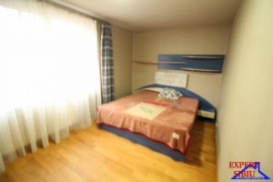 inchiriez-apartament-4-camere-deconandatzona-mihai-viteazul