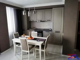 inchiriez-apartament-3-camererecent-renovatzona-ceaikovski-2