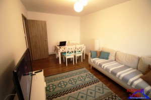 inchiriez-apartament-3-camere-decomandat-renovatzona-valea-aurie-2