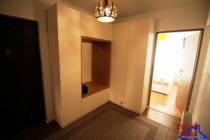 inchiriez-apartament-3-camere-decomandat-renovatzona-valea-aurie-10