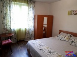 inchiriez-apartament-2-camererenovat-zona-centrala