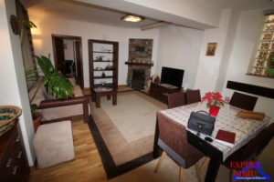 inchiriez-apartament-3-camere-la-casarenovat-zona-terezian-4