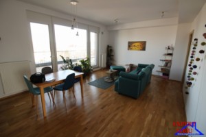 inchiriez-apartament-4-camere-tip-penthousezona-strand-1