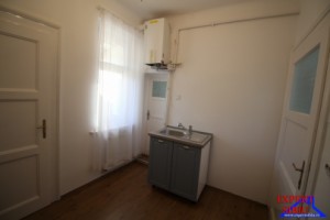 vand-apartament-la-cheie-pretabil-regim-hotelier-zona-centrala-5