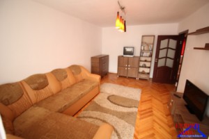 inchiriez-apartament-3-camere-decomandat-zona-garii-4