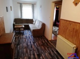 inchiriez-apartament-3-camere-zona-centrala-2