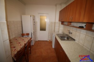 inchiriez-apartament-3-camere-decomandat-zona-ciresica-7