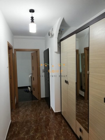 inchiriere-apartament-3-camere-podu-ros-5