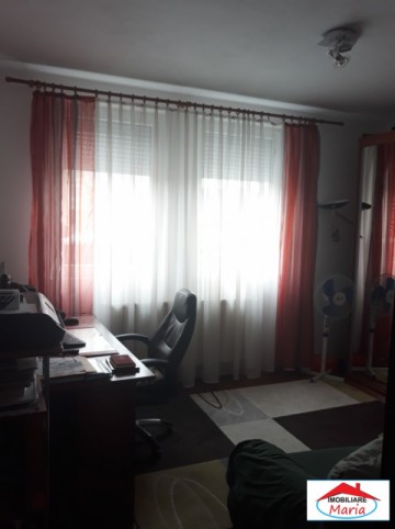 apartament-3-camere-parter-cu-curte-si-parcare-id-21724-1