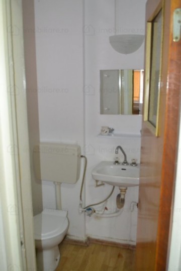 apartament-cu-3-camere-in-zona-lujerului-6-minute-pana-la-metrou-9