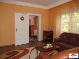 apartament-central-2-camere-cu-garaj-terasasi-curte-21772