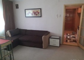 apartament-2-camere-semidecomandat-zona-scoala-nr13-1