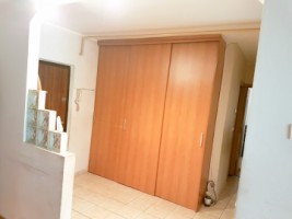 vand-apartament-3-camere-decomandat-in-cetate-zona-mercur-stadion-et3-4