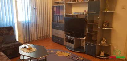 apartament-cu-3-camere-semidecomandat-zona-vasile-aaron-4