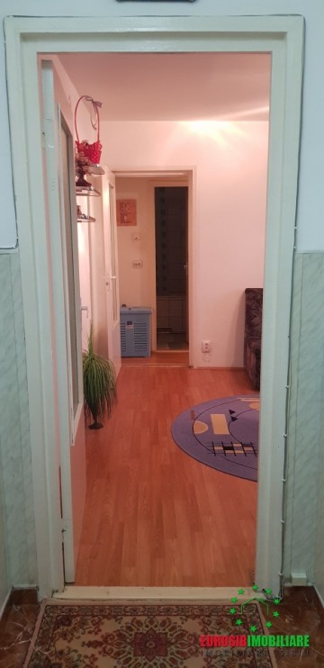 apartament-cu-3-camere-semidecomandat-zona-vasile-aaron-13