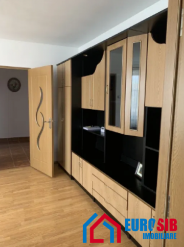 apartament-cu-2-camere-decomandat-de-inchiriat-zona-terezian-6