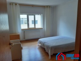 apartament-4-camere-de-inchiriat-in-sibiu-zona-strand-3