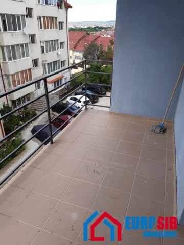 apartament-4-camere-de-inchiriat-in-sibiu-zona-strand-12