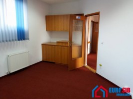 cladire-birouri-250-mp-de-inchiriat-in-sibiu-central-3