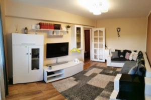 apartament-3-camere-etaj-1-cetate-strada-detunata-6