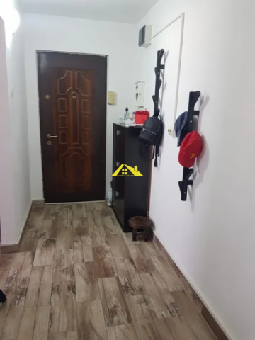 apartament-2-camere-cetate-1