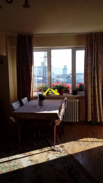 vand-apartament-4-camere-ampoi-1-1
