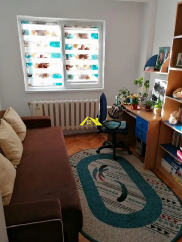 apartament-4-camere-etaj-intermediar-4