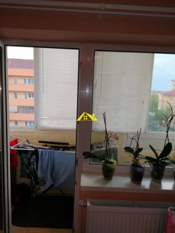 apartament-3-camere-in-cetate-pe-bulevardul-transilvaniei-4