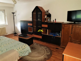 vand-apartament-2-camere-spatiosdecomandat-etaj-1-ampoi-3