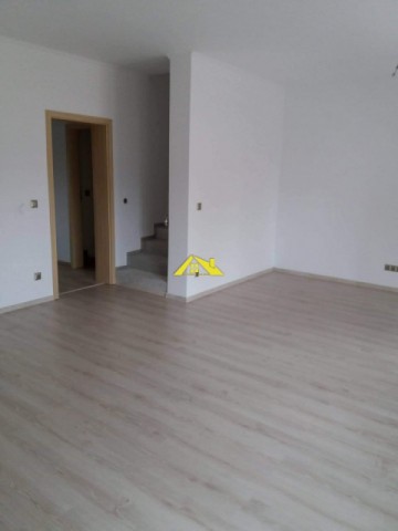 casa-insiruita-dealul-furcilor