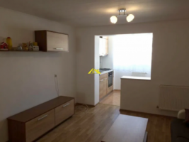 persoana-fizica-inchiriez-apartament-3-camere-cetate-2