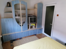 inchiriez-apartament-complet-mobilat-si-utilat-cetate-2