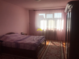 casa-dpe-de-vanzare-4