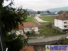 dec-2025-apartament-2-camere-cf-1-et-44-campulung-8