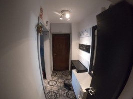 9-mai-4-camere-24-renovat-mobilat-utilat-la-86000-euro-3