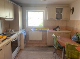 2-camere-de-inchiriat-in-cetate-zona-piata-mobilat-complet-2