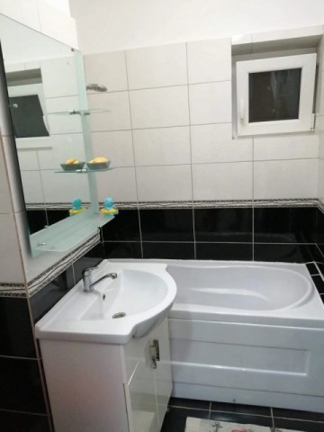 apartament-4-camere-renovat-dressing-zona-primaverii-4