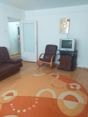 apartament-3-camere-zona-maternitate-8