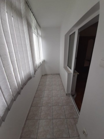 apartament-2-camere-decomandat-zona-bd-mihai-eminescu-pret-47000-euro-4