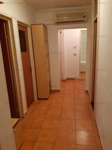 2-camere-politehnica-lujerului-35