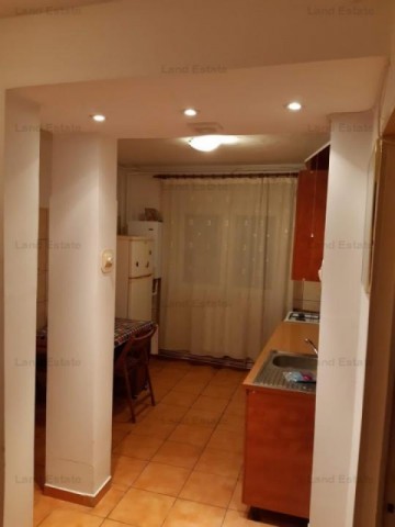 2-camere-politehnica-lujerului-38