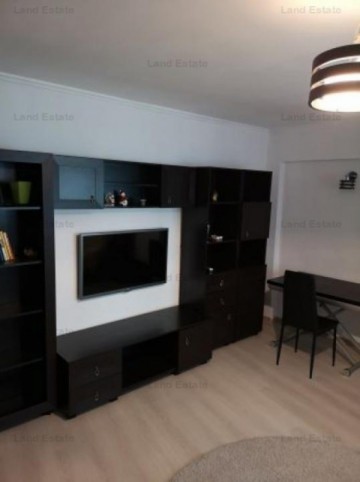2-camere-13-septembrie-2