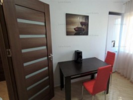 3-camere-13-septembrie