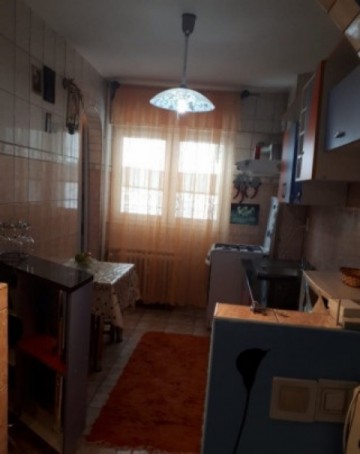 apartament-3-camere-pacii-7