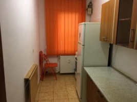 garsoniera-in-zona-crangasi-in-bloc-mixt-2