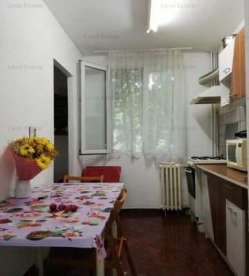 4-camere-militari-pacii-4